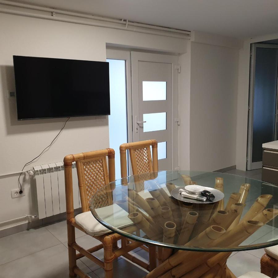 Apartma Pata, Koper - Cezarji Luaran gambar